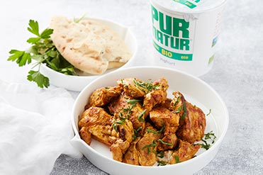 Recipe: Indian chicken with fresh yogurt